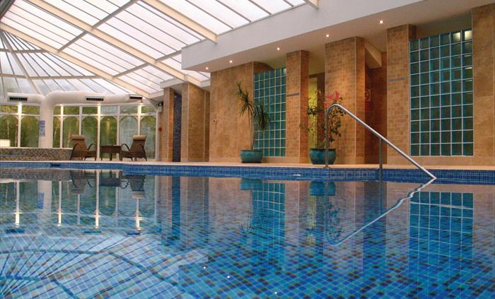 Metropole Pool